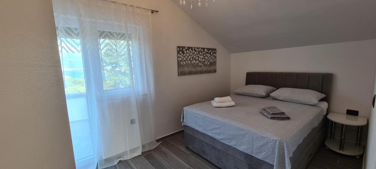 Apartments Rajna Чизичі Екстер'єр фото