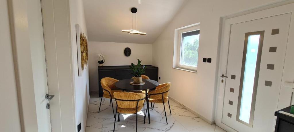 Apartments Rajna Чизичі Екстер'єр фото